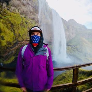 Meet your Posher, Corey